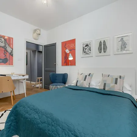 City Center Turquoise By Renters